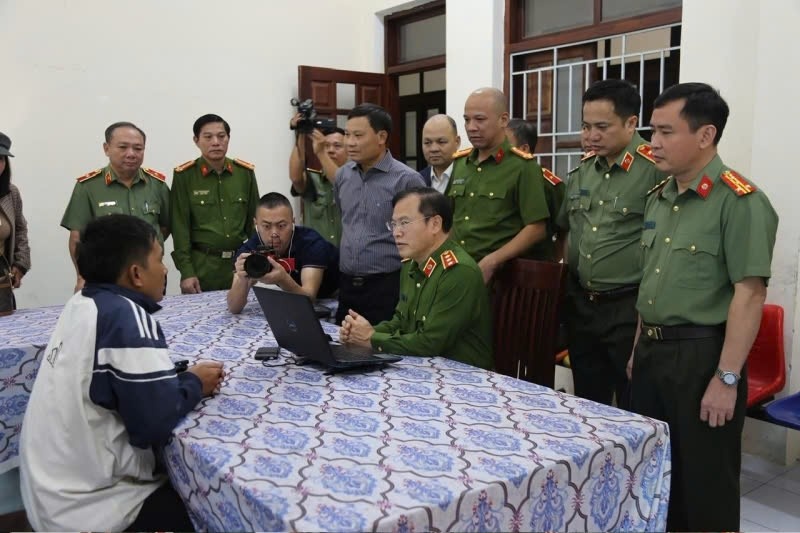 5 phút gây án, 18 ngày truy lùng, Cướp ngân hàng Vietcombank, Giám đốc Vietcombank, Chủ tịch Vietcombank, Cướp ngân hàng, Vietcombank Gia Lai ảnh 1 5 phut gay an, 18 ngay truy lung, Cuop ngan hang Vietcombank, Giam doc Vietcombank, Chu tich Vietcombank, Cuop ngan hang, Vietcombank Gia Lai anh 1