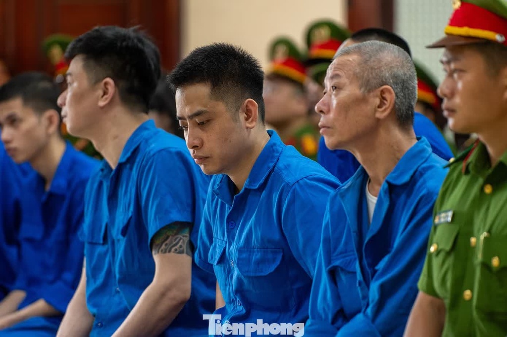 Bui Dinh Khanh anh 2