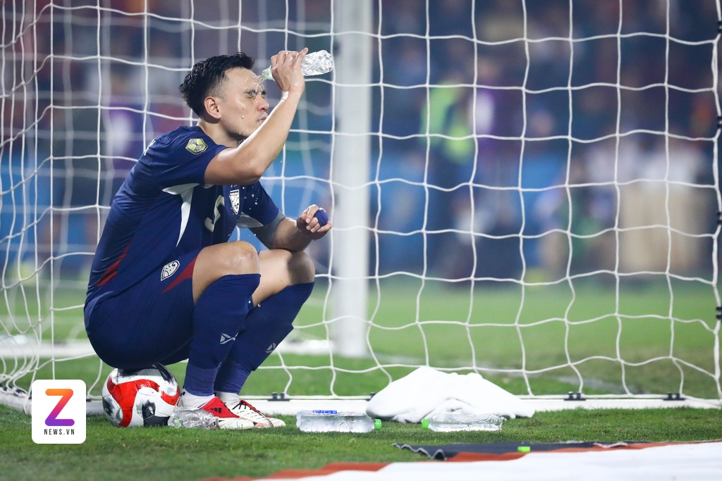 Cầu thủ Thái Lan trách nhau vì không kèm được Xuân Son 10 Xuan Son Thai Lan anh 12