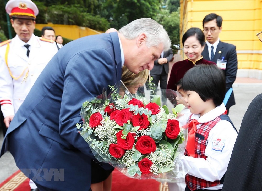 Chủ tịch Cuba thăm Việt Nam ảnh 2 Chu tich Cuba tham Viet Nam anh 2