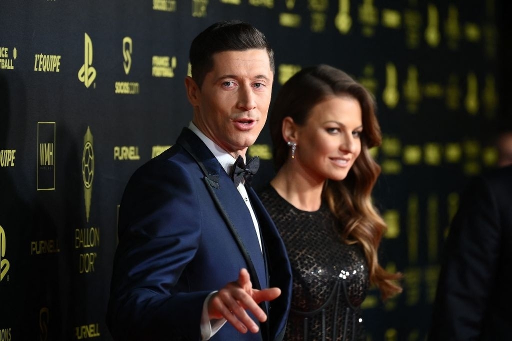 France Football can nhac trao bong vang cho Lewandowski anh 1