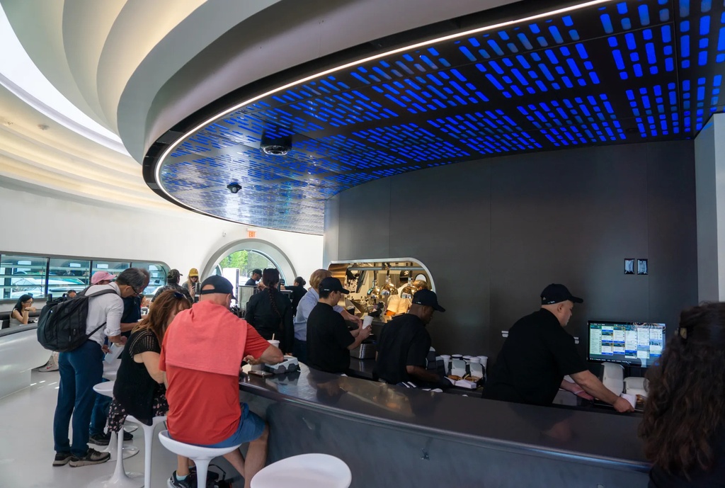 Tesla Diner ra mắt ảnh 3 Tesla Diner ra mat anh 3