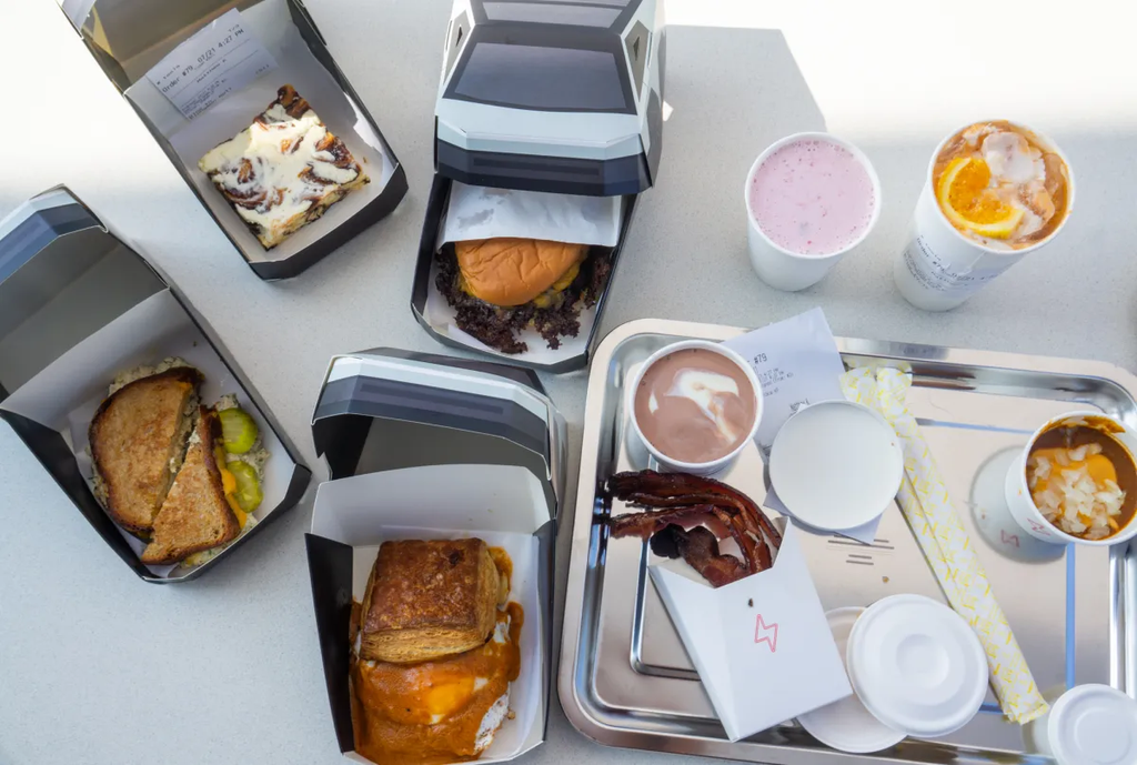 Tesla Diner ra mắt ảnh 4 Tesla Diner ra mat anh 4