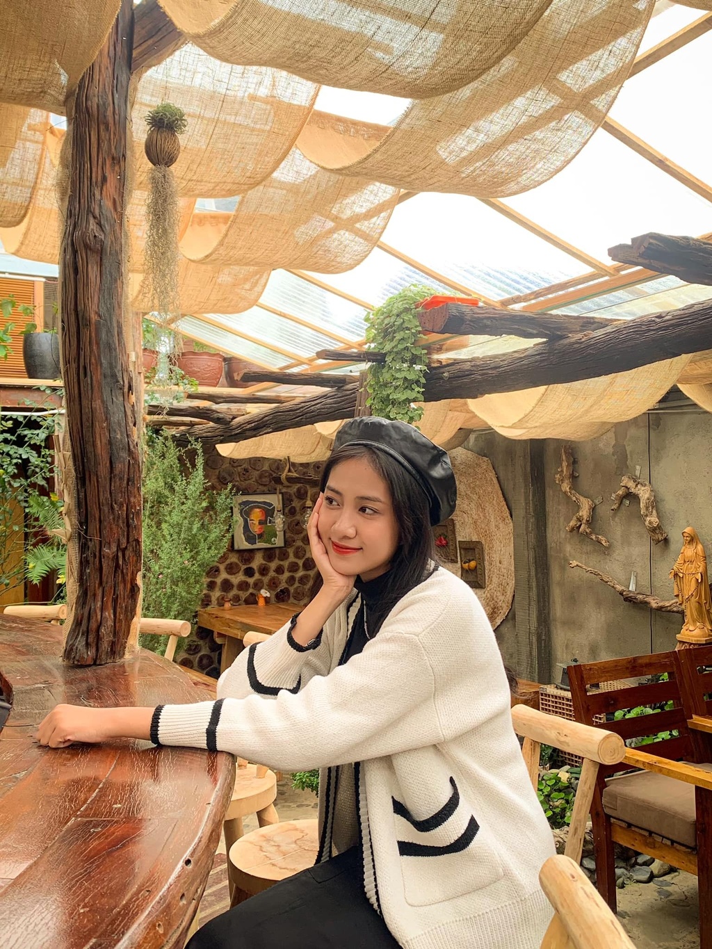 Hoa hau Ha Truc Linh anh 18