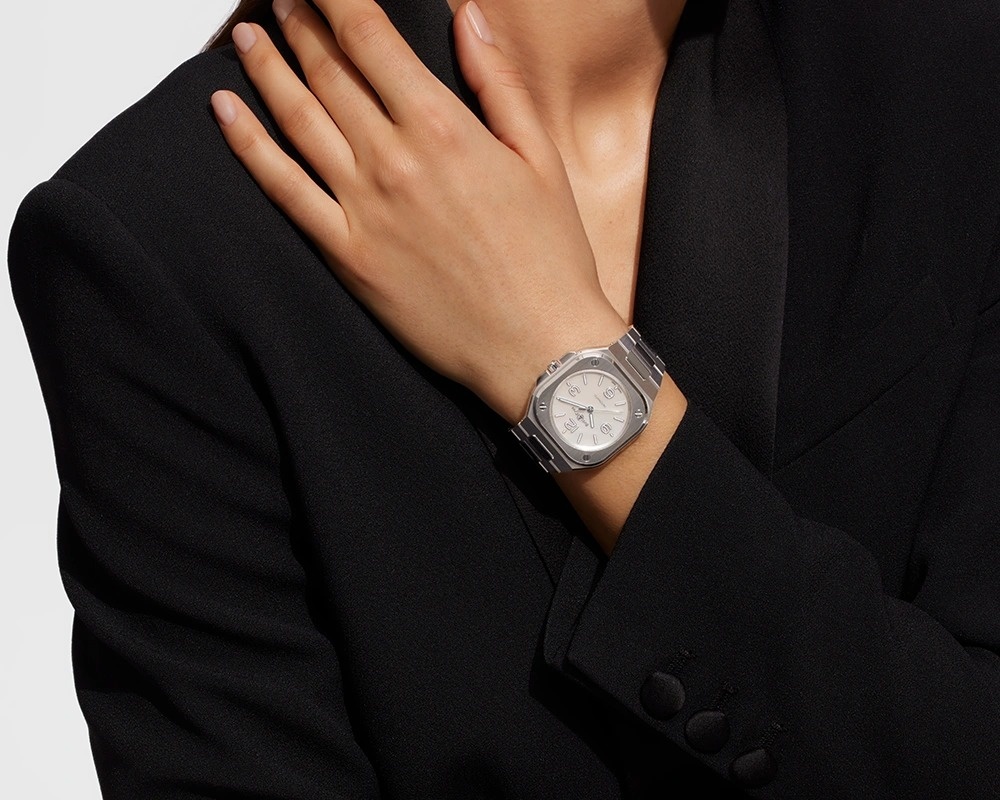 Watches and Wonders 2025,  Watches and Wonders,  dong ho binh dan,  dong ho 5.000 USD anh 7
