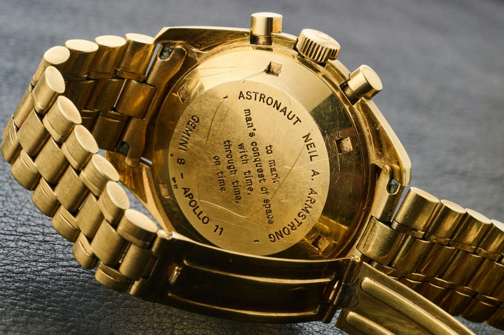 Omega Speedmaster Professional,  dong ho Omega,  dong ho Neil Armstrong,  dong ho mat trang,  dau gia dong ho,  Neil Armstrong omega anh 3