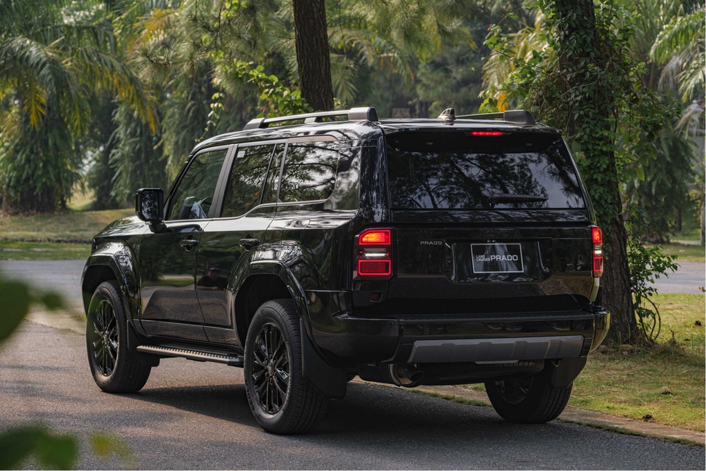 Toyota Land Cruiser Prado anh 5