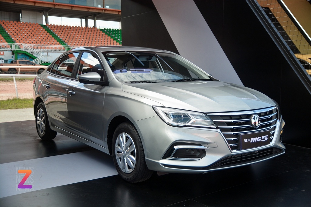 xe nhap 600 trieu anh 9