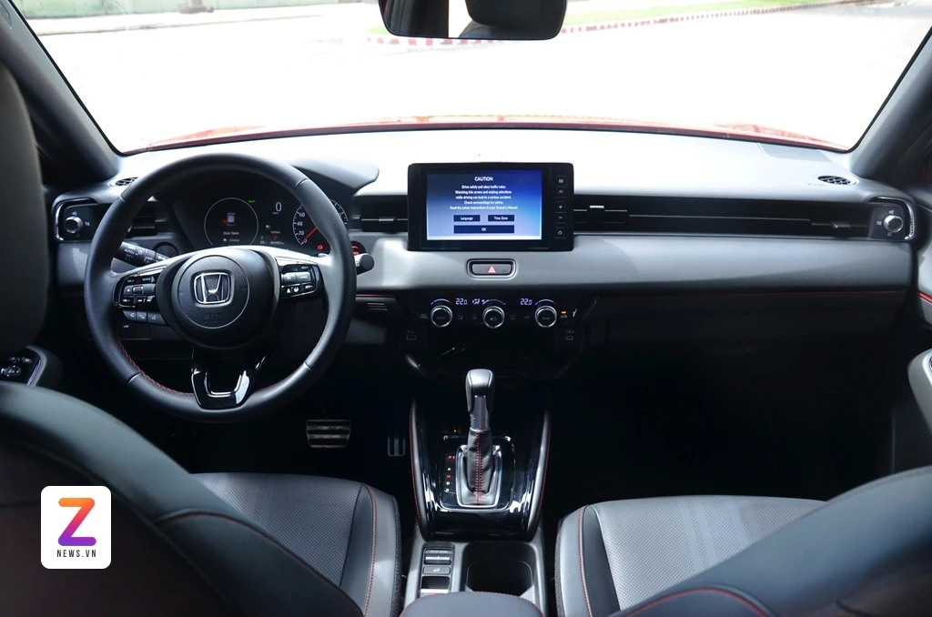 xe hybrid anh 4