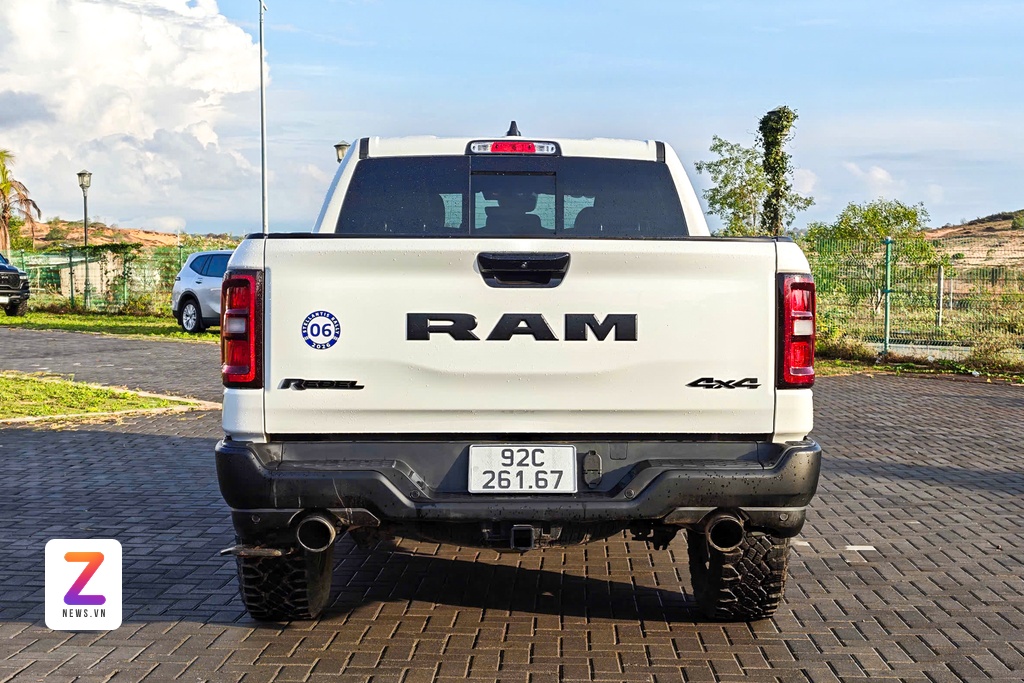 Ram va Jeep anh 3