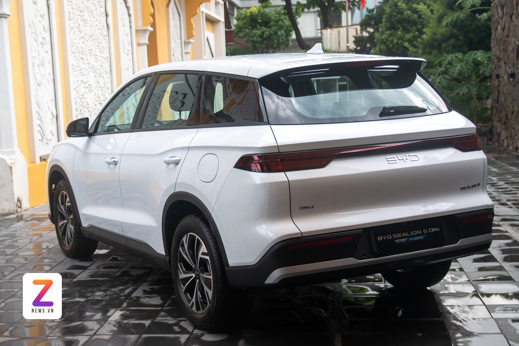 BYD Sealion 5 ảnh 4