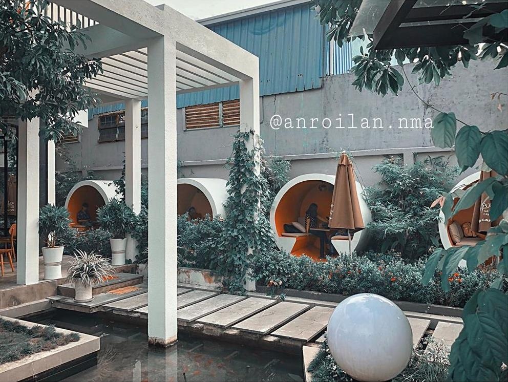 Quan ca phe ong cong doc la o TP.HCM thu hut gioi tre check-in hinh anh 2 