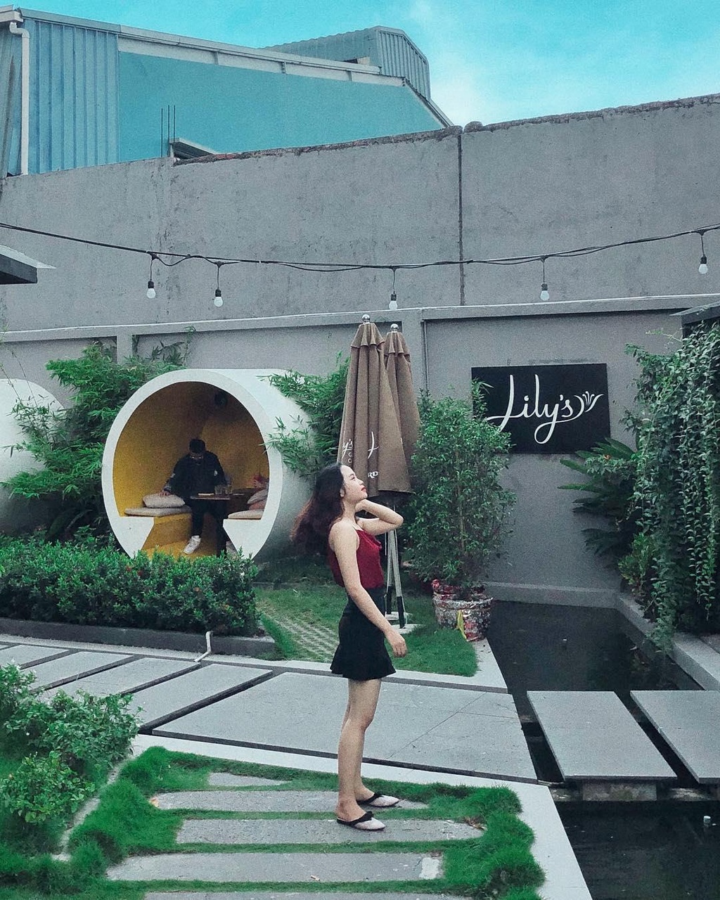 Quan ca phe ong cong doc la o TP.HCM thu hut gioi tre check-in hinh anh 3 