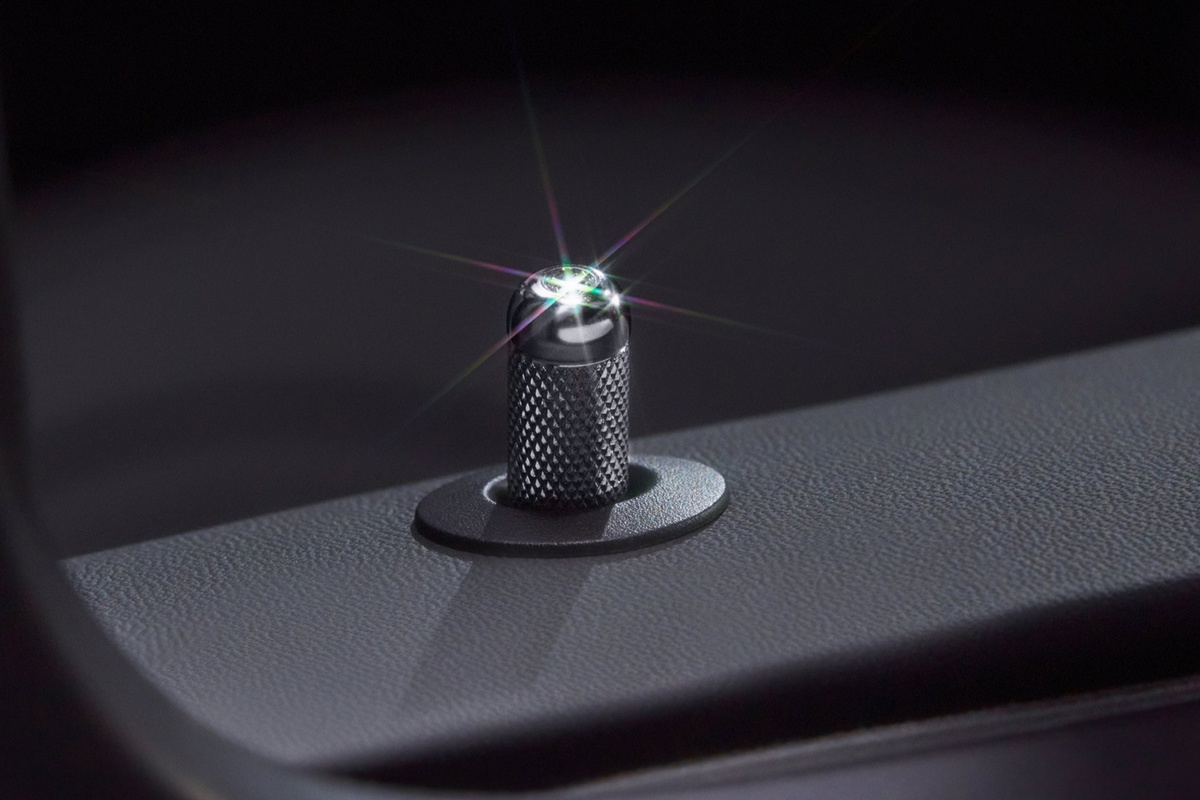 mercedes-benz, g500, valentine, stronger than diamonds anh 9