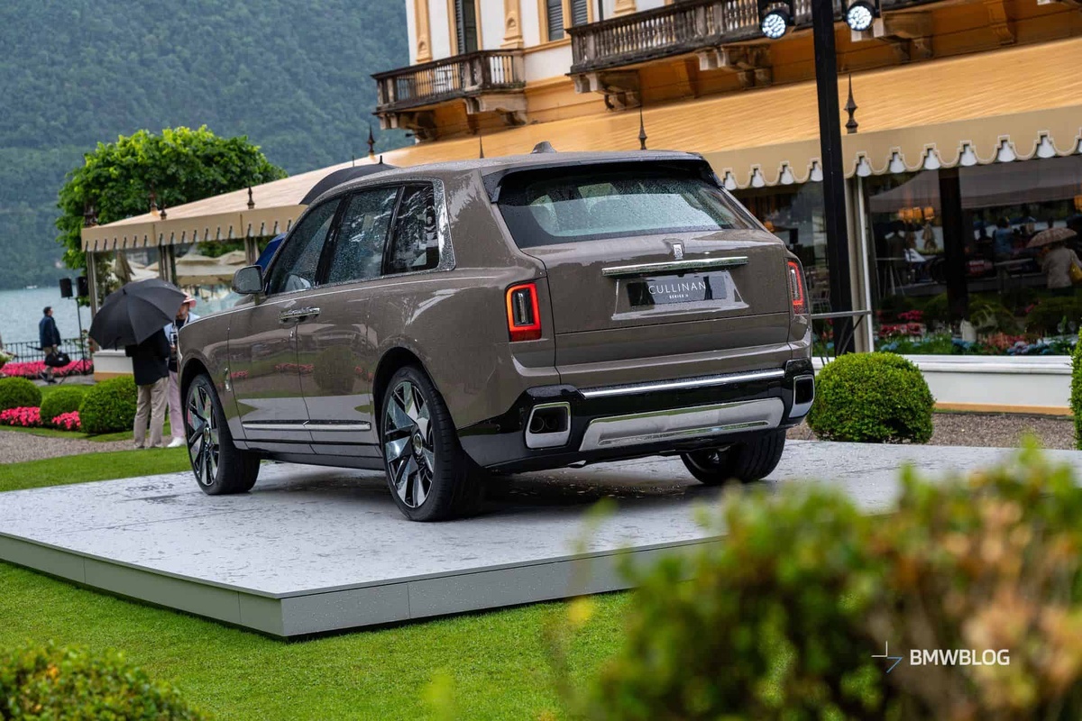 Ảnh thực tế Rolls-Royce Cullinan Series II vừa ra mắt