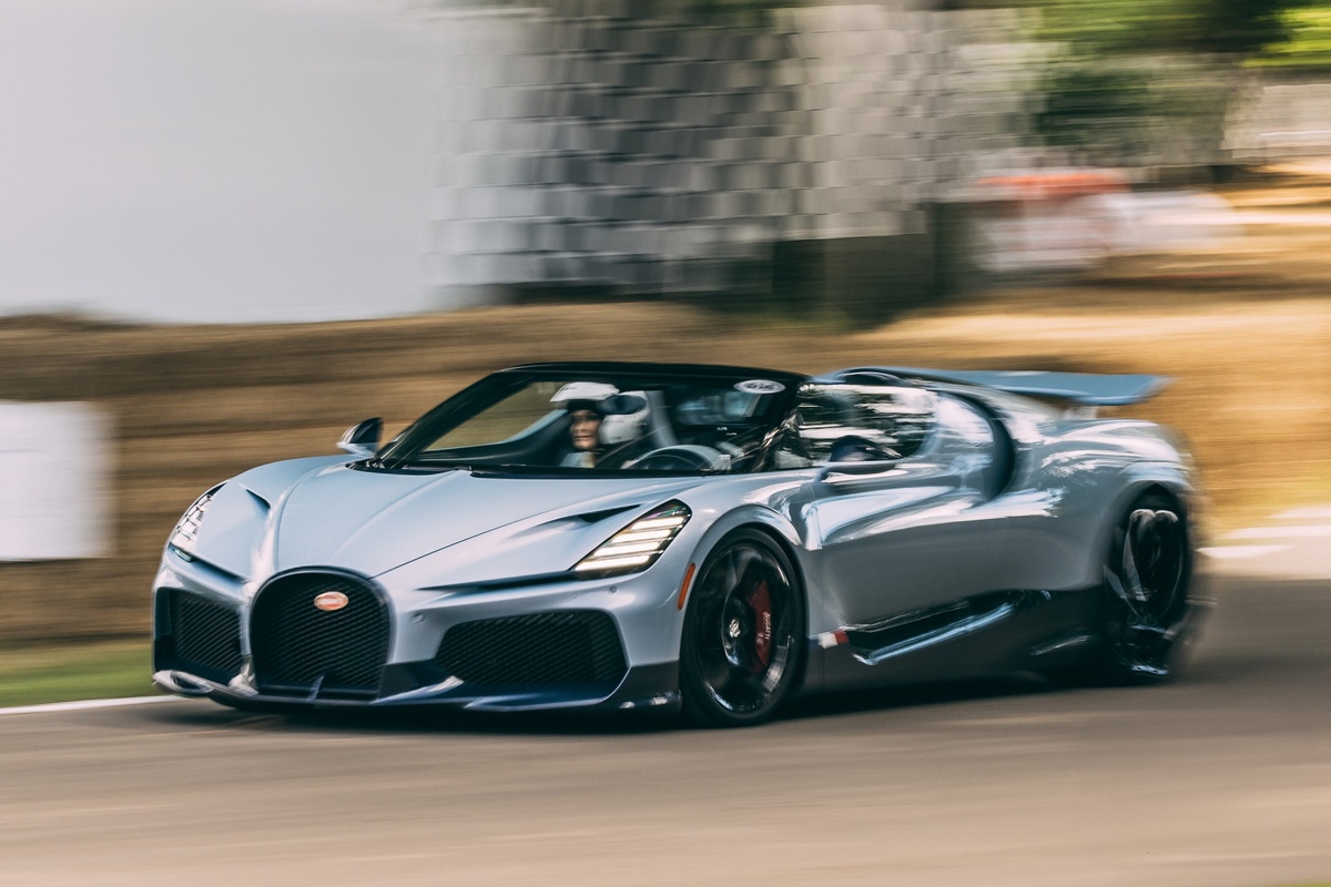 Dàn siêu xe Bugatti triệu USD tại Goodwood Festival of Speed 2024