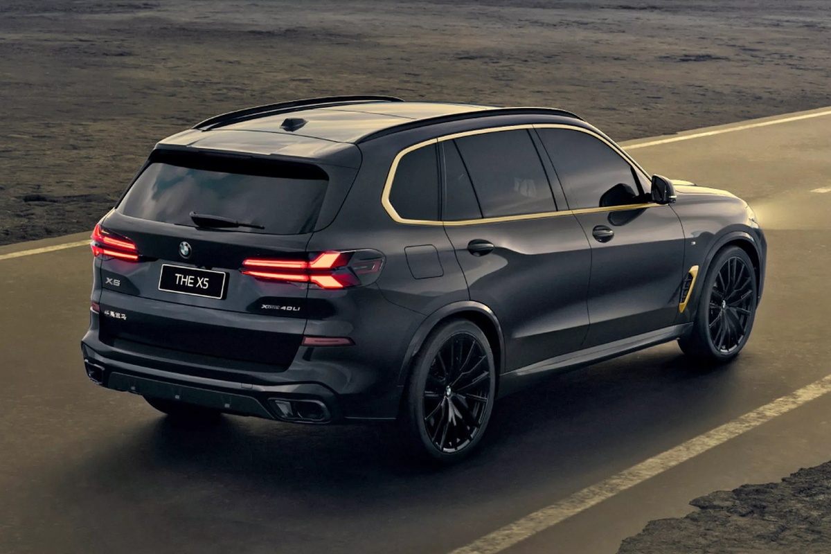 BMW X5 Dark Flame Edition nổi bật với ngoại thất viền vàng