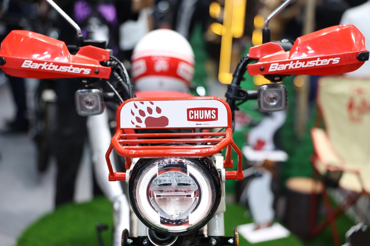 Phụ kiện dã ngoại trên Honda CT125 Chums Limited Edition
