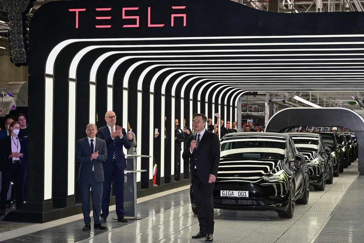 Elon Musk tại Gigafactory Berlin