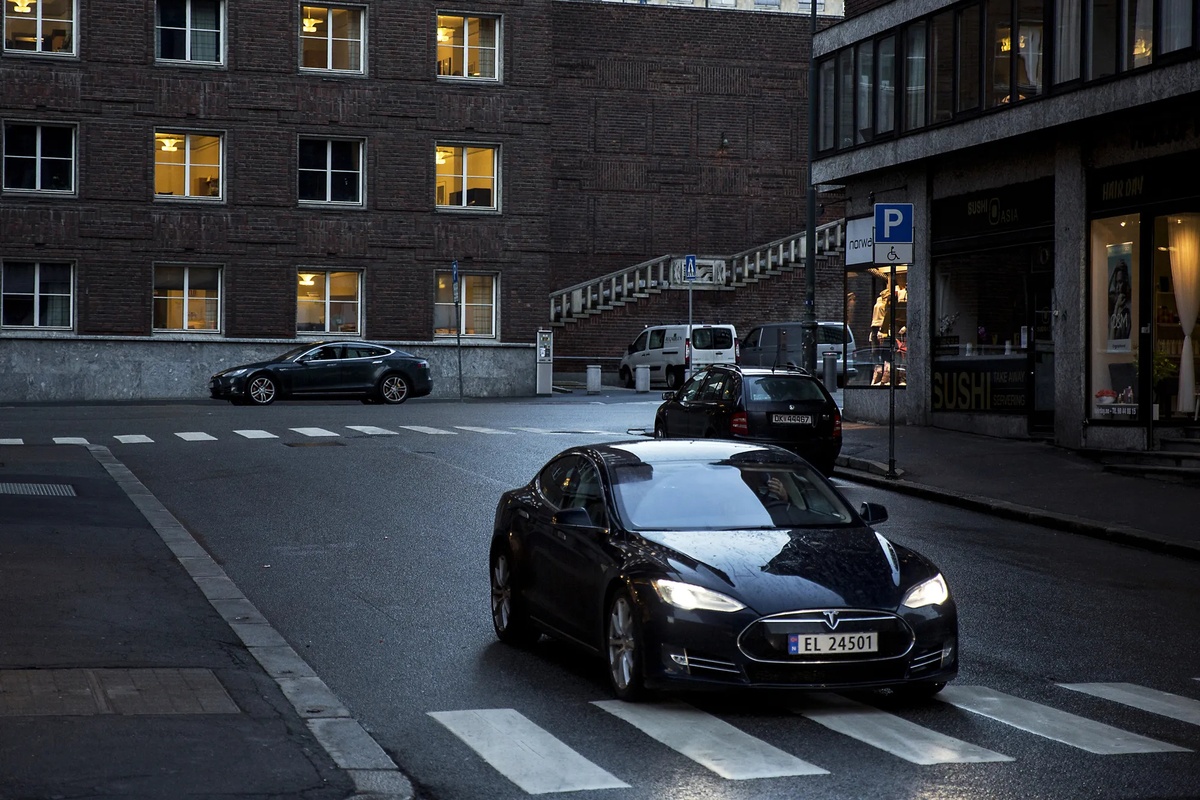 xe dien,  ev,  na uy,  uu dai,  thue,  vat,  thue vat,  uu dai xe dien,  tesla,  model y,  tesla model y anh 3