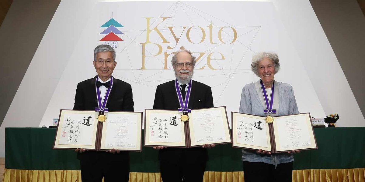 Giai thuong khoa hoc, Giai Nobel, Giai thuong danh gia, Giai Abel, Giai Turing, Giai Lasker, Khoa hoc may tinh, Y hoc hien dai, Toan hoc, Giai Kavli, Khoa hoc Trai dat, Giai Tyler moi truong anh 3