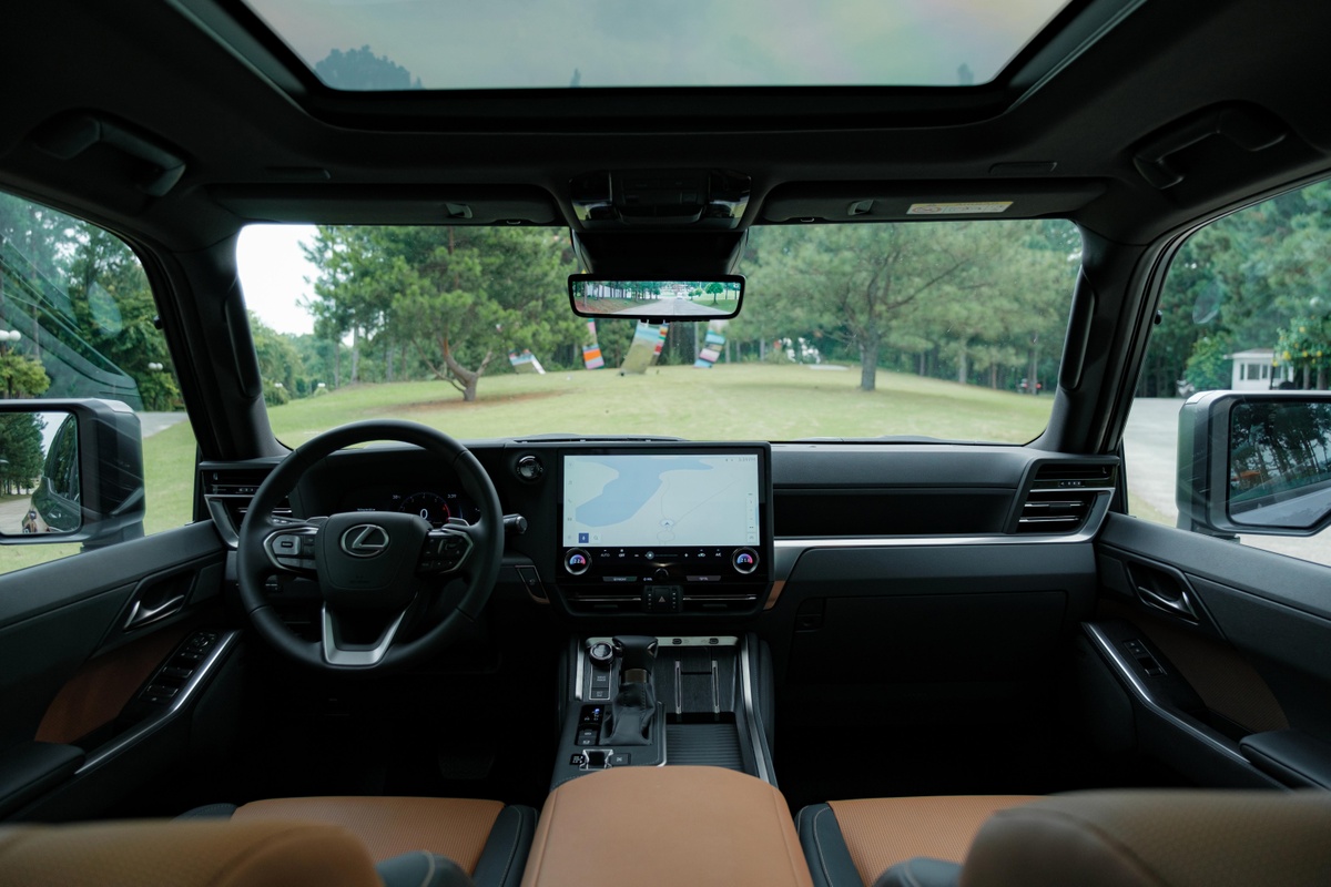 Lexus GX 550 mới ra mắt tại Việt Nam, giá từ 6,2 tỷ đồng