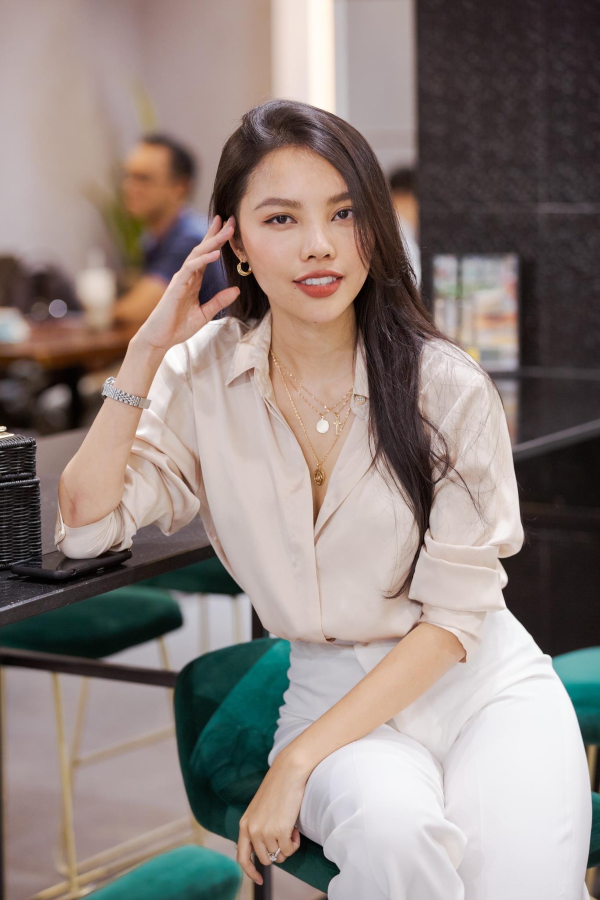 Linn Nguyen anh 9