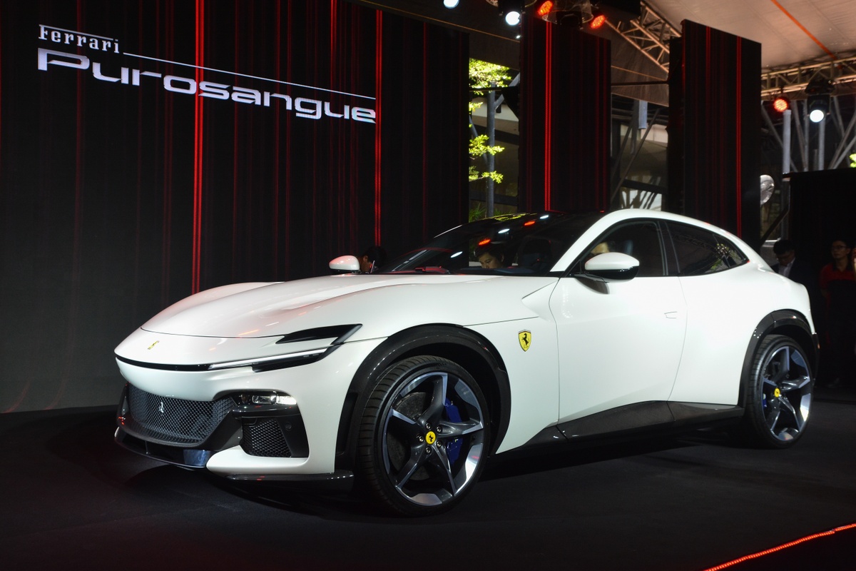 Ferrari sẽ ra mắt 3 mẫu xe mới trong năm 2024