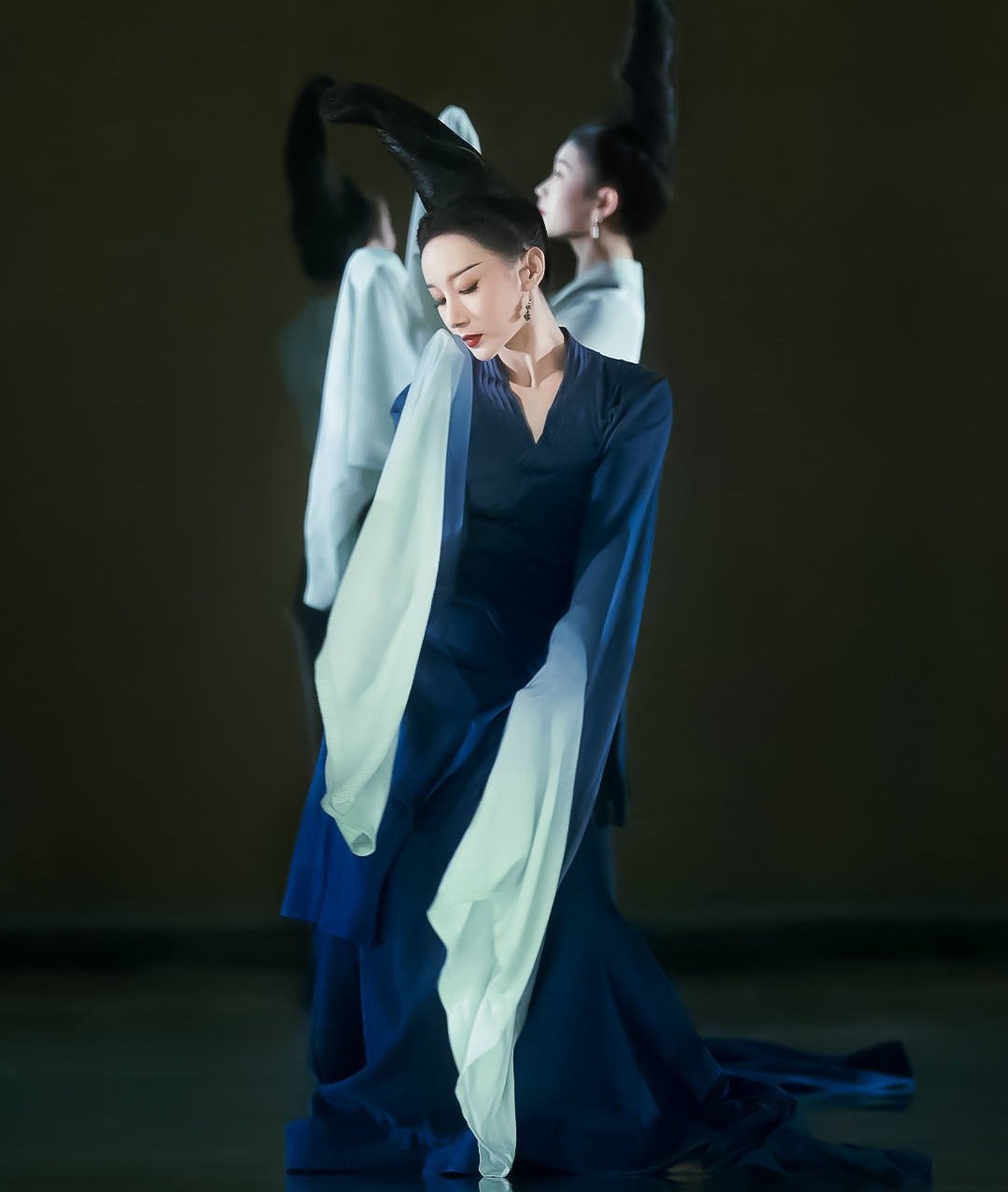 Manh Khanh Duong chich thu thanh luc anh 3