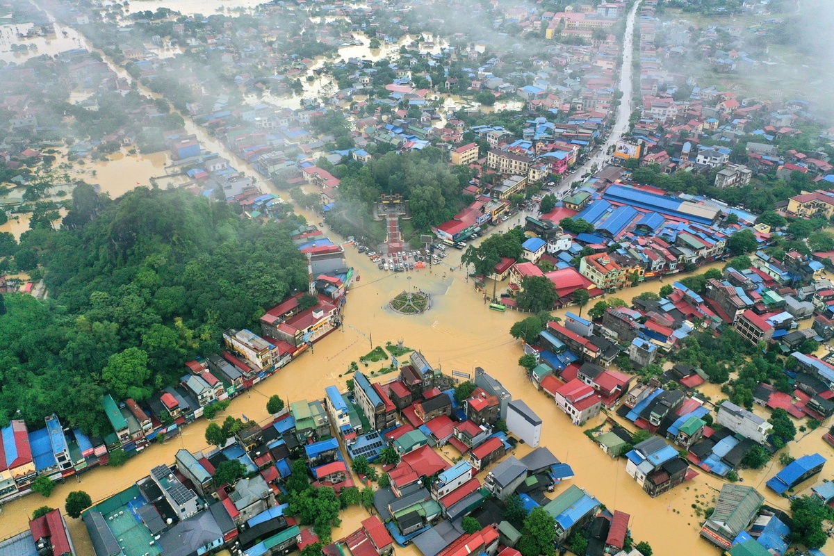 thai nguyen ngap lich su anh 2