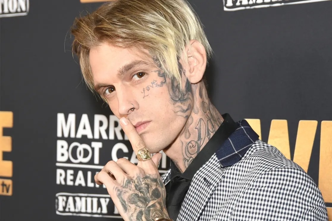 Aaron Carter qua doi anh 1