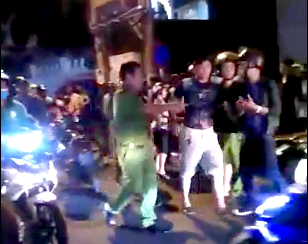 vi pham giao thong danh csgt anh 2