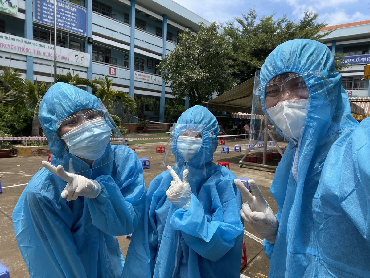 F0 tham gia chong dich anh 7