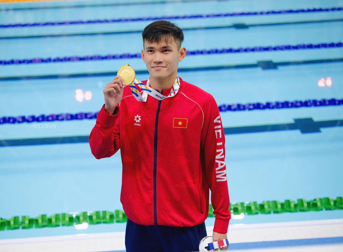 chuyen tinh 'cap doi vang' anh 9