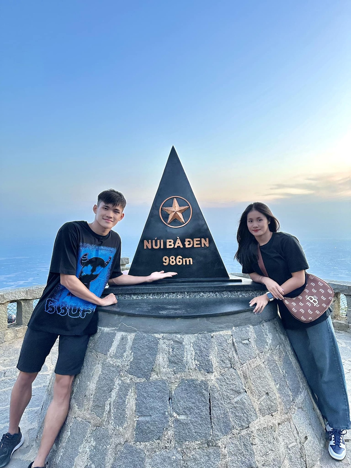 chuyen tinh 'cap doi vang' anh 13