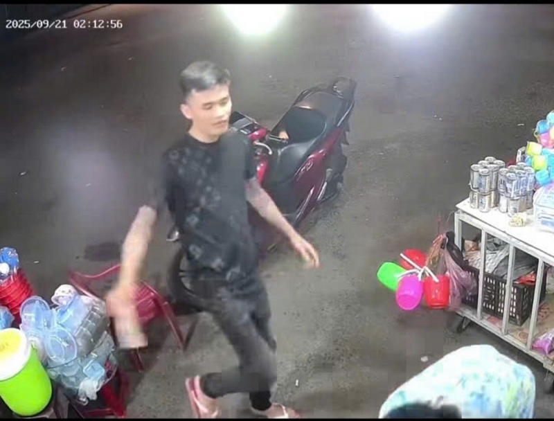 Đối tượng khai nhận ảnh 2 Doi tuong khai nhan anh 2