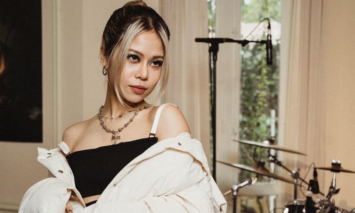 tlinh co ban trai anh 1