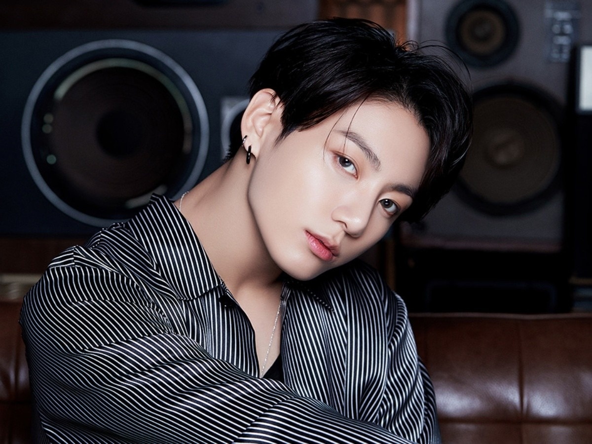 Jungkook bi doa giet anh 1