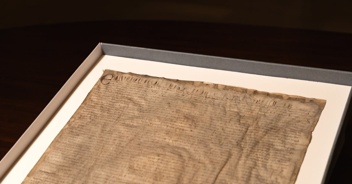 sach hiem trieu do anh 2