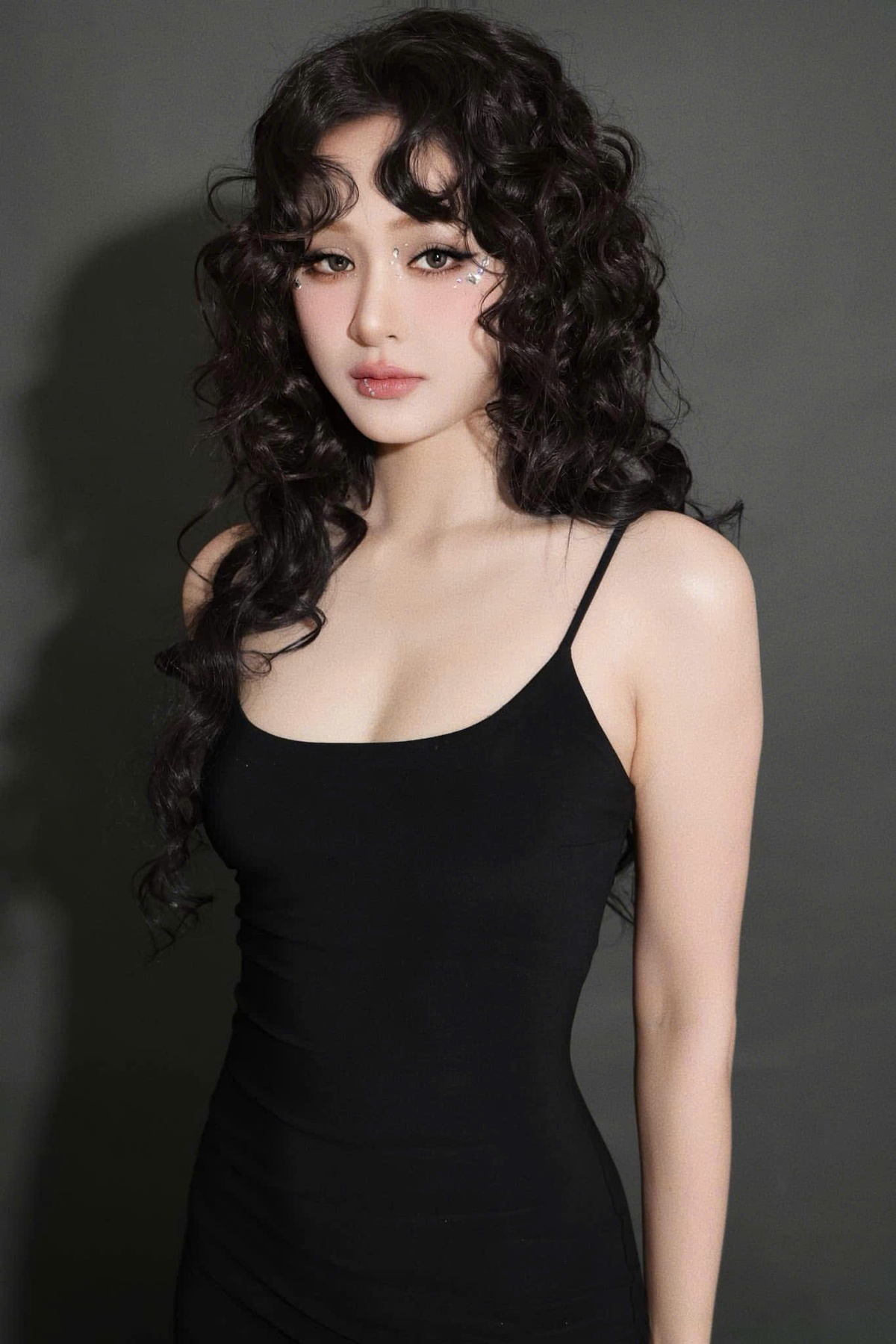 Hien Ho quy goi anh 14