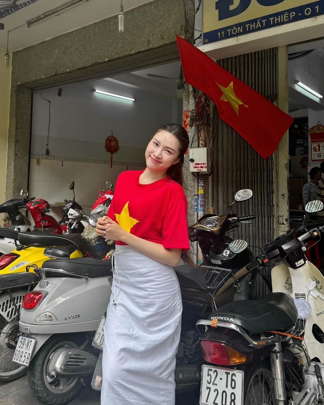 quoc khanh 2/9,  ao dai,  Khanh Vy,  Chao,  Ha Linh,  Pam,  Salim,  Ha Linh,  Ninh Tito,  Ha Trang,  Man Tien,  Thanh Thanh Huyen anh 2