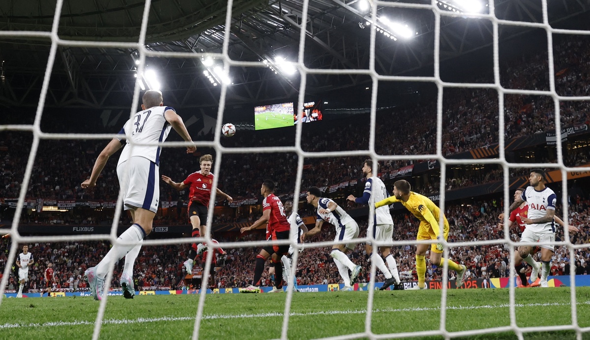 MU dau Tottenham anh 2