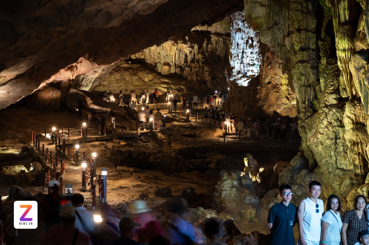vinh Ha Long,  du thuyen anh 19