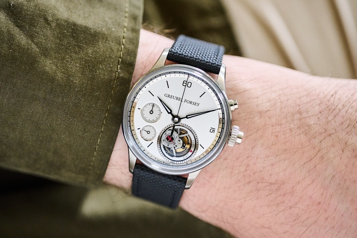 Mark Zuckerberg dong ho,  dong ho Mark Zuckerberg,  CEO Meta dong ho,  dong ho xa xi,  Greubel Forsey gia,  Sylvain Pinaud gia,  dong ho hiem anh 9
