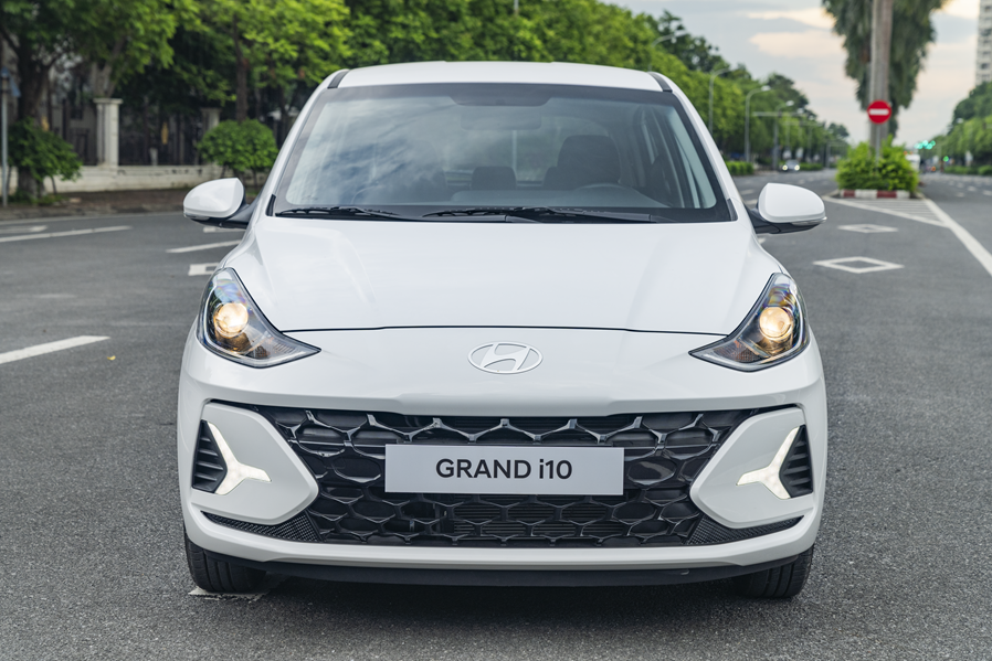 Hyundai Grand i10 anh 1