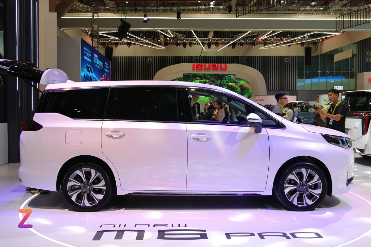 Mitsubishi Xpander anh 1
