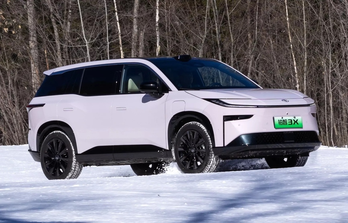 hybrid Toyota anh 3