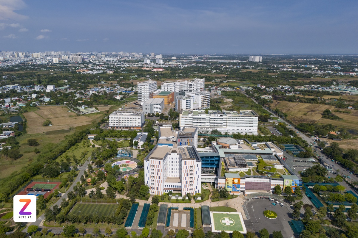 cum y te Tan Kien anh 1