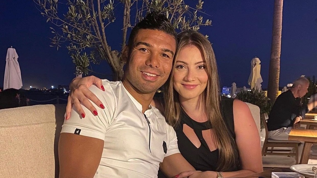 Hôn nhân 8 năm của Casemiro - Thể thao