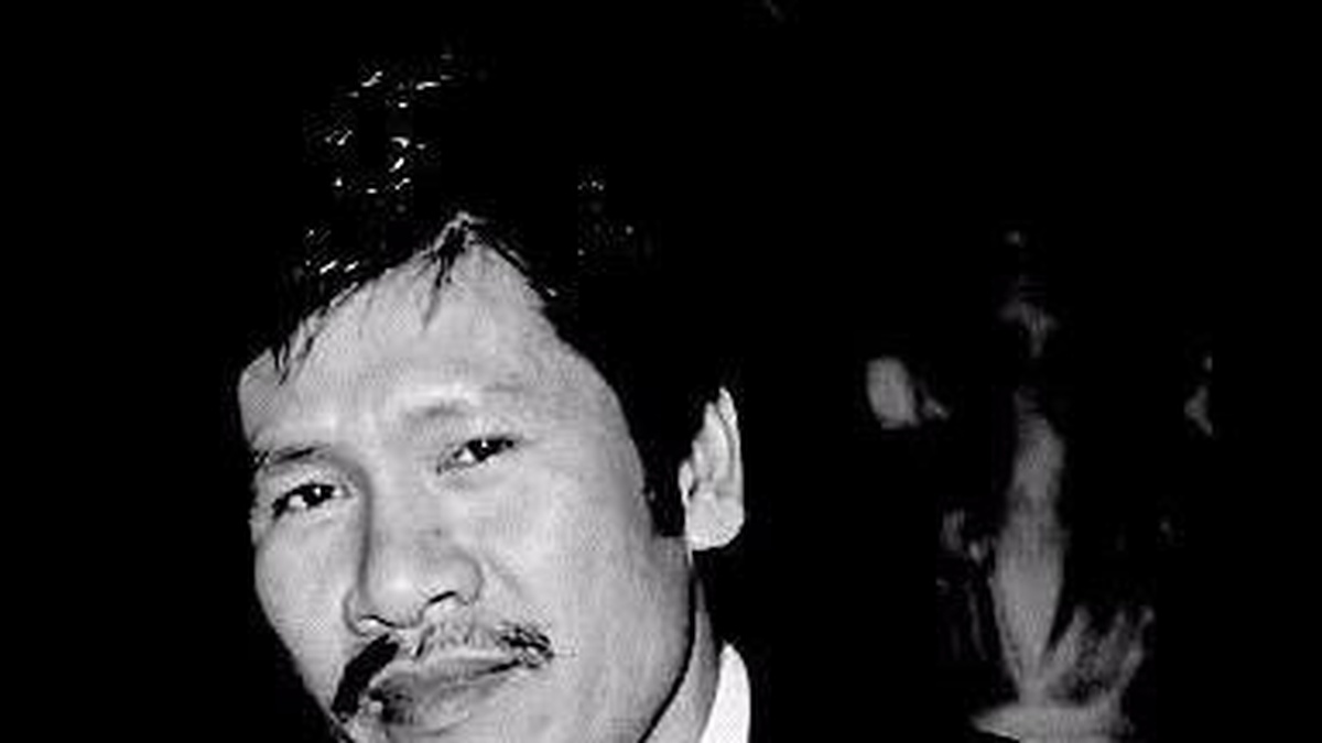 TU_CONG_PHUNG_3_thumb.jpg